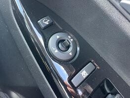 Hyundai ix20 PREMIUM BLUE DRIVE 43
