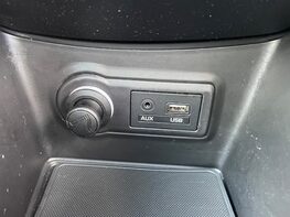 Hyundai ix20 PREMIUM BLUE DRIVE 33