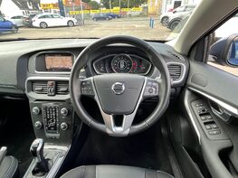 Volvo V40 T2 MOMENTUM NAV PLUS 18