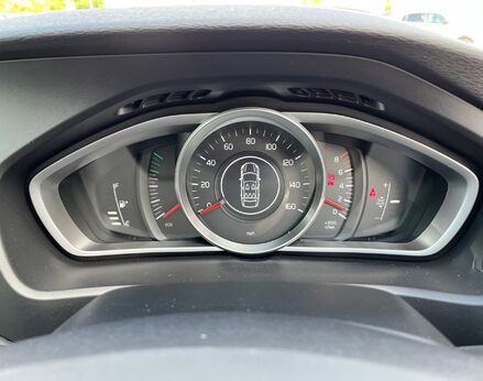 Volvo V40 T2 MOMENTUM NAV PLUS 20