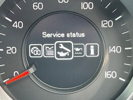 Volvo V40 T2 MOMENTUM NAV PLUS 24