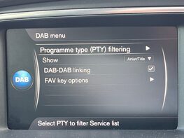 Volvo V40 T2 MOMENTUM NAV PLUS 29