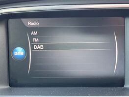 Volvo V40 T2 MOMENTUM NAV PLUS 30
