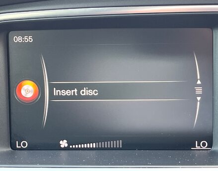 Volvo V40 T2 MOMENTUM NAV PLUS 31
