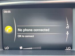 Volvo V40 T2 MOMENTUM NAV PLUS 33