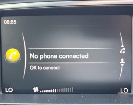 Volvo V40 T2 MOMENTUM NAV PLUS 33