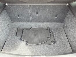 Volvo V40 T2 MOMENTUM NAV PLUS 62