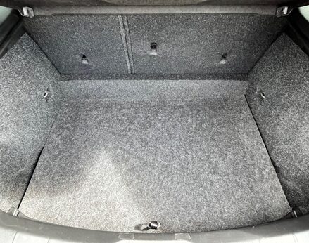 Volvo V40 T2 MOMENTUM NAV PLUS 63