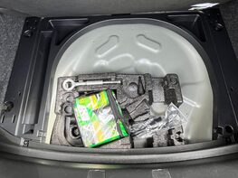 Volvo V40 T2 MOMENTUM NAV PLUS 64