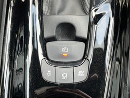 Toyota C-HR EXCEL 51