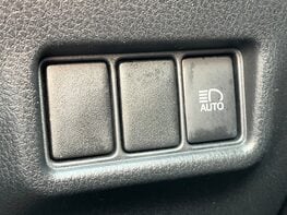 Toyota C-HR EXCEL 60