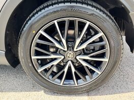 Toyota C-HR EXCEL 14