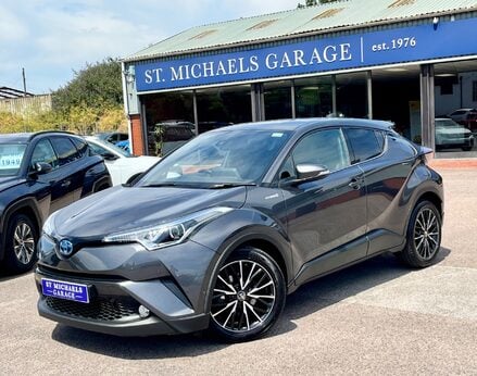 Toyota C-HR EXCEL 1