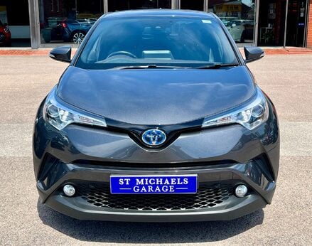 Toyota C-HR EXCEL 5