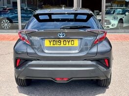 Toyota C-HR EXCEL 6