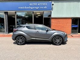 Toyota C-HR EXCEL 10