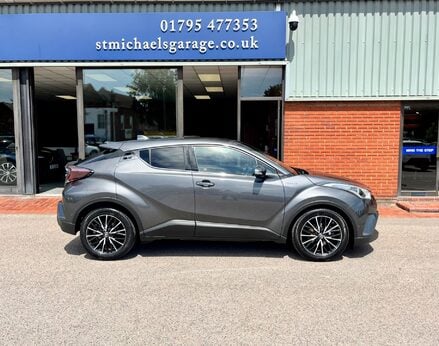 Toyota C-HR EXCEL 10