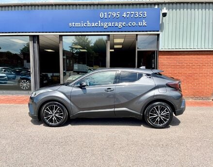 Toyota C-HR EXCEL 11