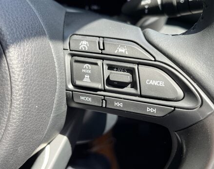 Toyota Yaris Cross ICON 54