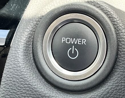 Toyota Yaris Cross ICON 57