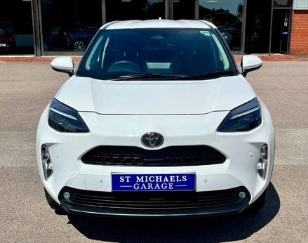 Toyota Yaris Cross ICON 5