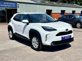 Toyota Yaris Cross ICON 4
