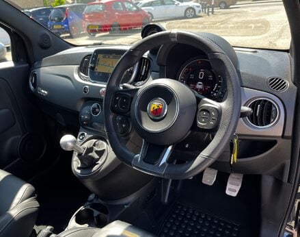 Abarth 500 595 TURISMO 17