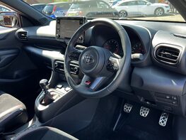 Toyota Yaris GR-Y CIRCUIT 19