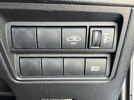 Toyota Yaris GR-Y CIRCUIT 57