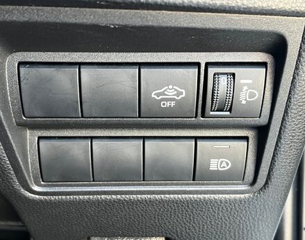 Toyota Yaris GR-Y CIRCUIT 57