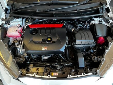 Toyota Yaris GR-Y CIRCUIT