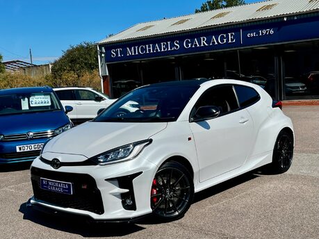 Toyota Yaris GR-Y CIRCUIT