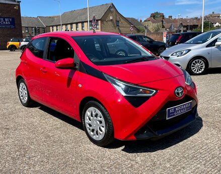 Toyota Aygo VVT-I X-PLAY 4