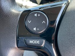 Toyota Aygo VVT-I X-PLAY 35