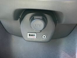 Toyota Aygo VVT-I X-PLAY 33