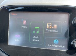Toyota Aygo VVT-I X-PLAY 24