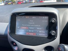 Toyota Aygo VVT-I X-PLAY 23