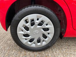 Toyota Aygo VVT-I X-PLAY 15
