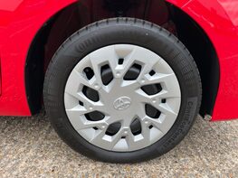 Toyota Aygo VVT-I X-PLAY 14