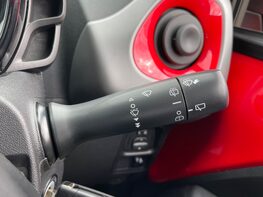 Toyota Aygo VVT-I X-PLAY 41