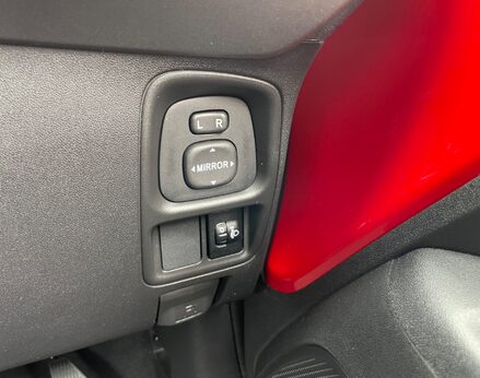 Toyota Aygo VVT-I X-PLAY 42