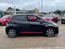 Toyota Aygo VVT-I X-TREND X-SHIFT TSS 10
