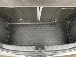 Toyota Aygo VVT-I X-TREND X-SHIFT TSS 52