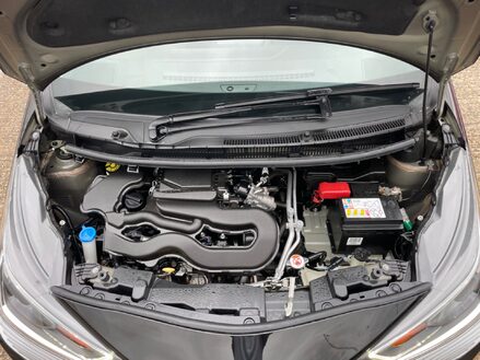 Toyota Aygo VVT-I X-TREND X-SHIFT TSS