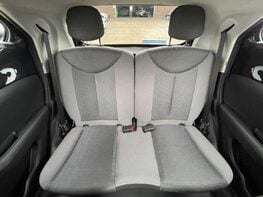 Toyota Aygo VVT-I X-TREND X-SHIFT TSS 48