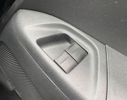 Toyota Aygo VVT-I X-TREND X-SHIFT TSS 44