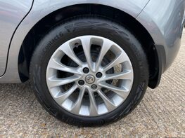 Vauxhall Corsa SE 16