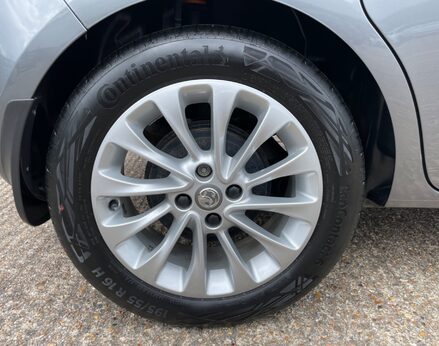 Vauxhall Corsa SE 15