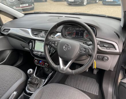 Vauxhall Corsa SE 17
