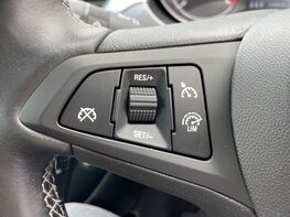 Vauxhall Corsa SE 41